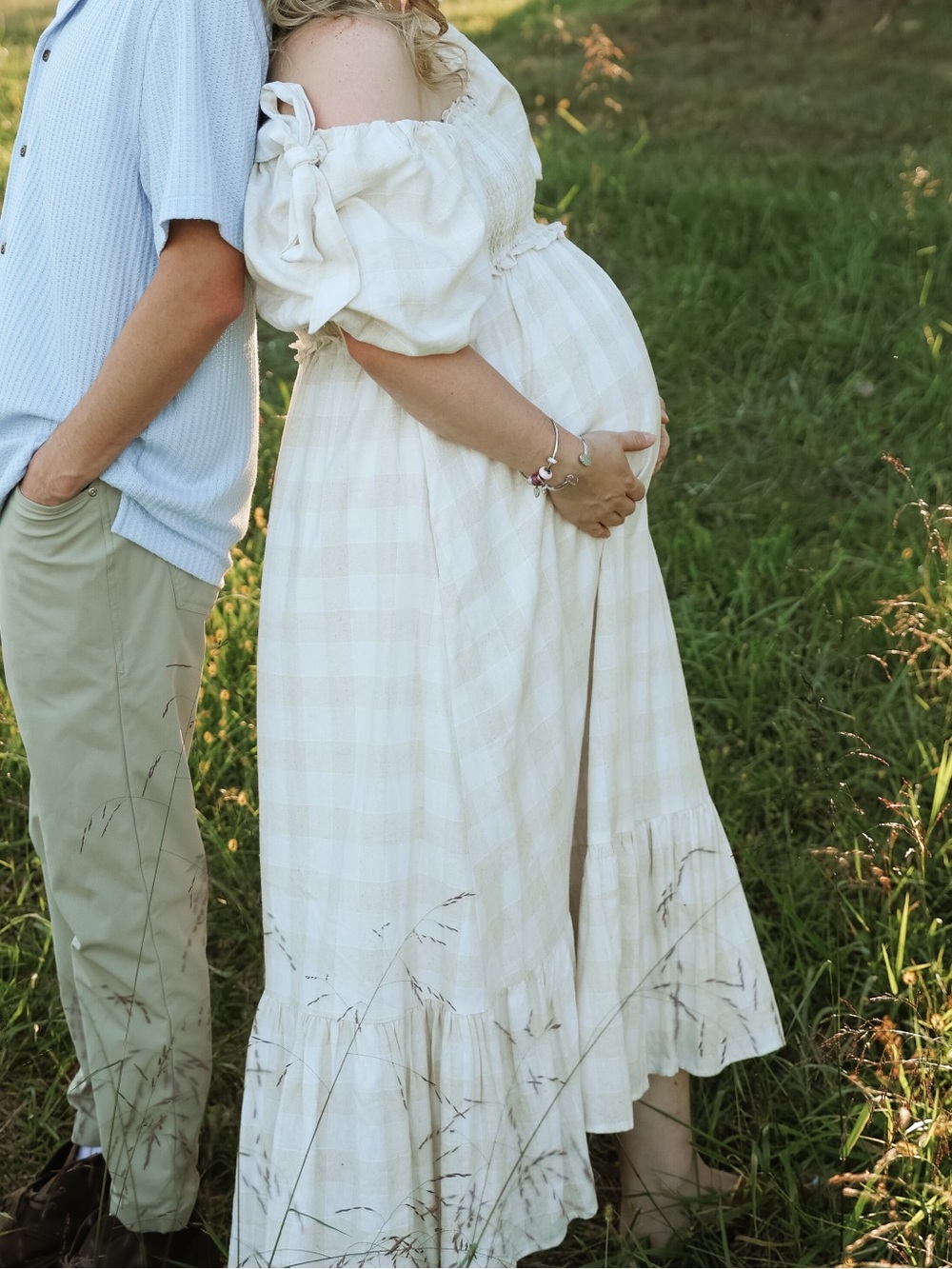 Worth Collective- Women's Cream Check Puff-Sleeve Midi Dress - Picture 5 of 6